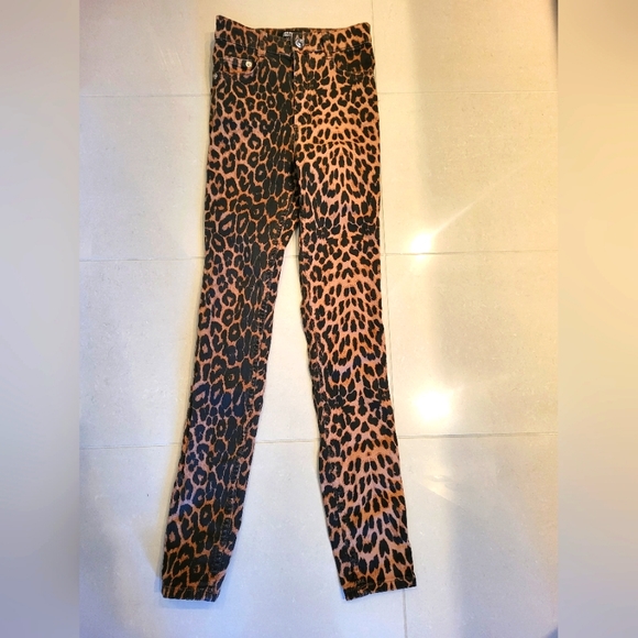 Zara brand new size 0 skinny cheetah jeans - Picture 3 of 4